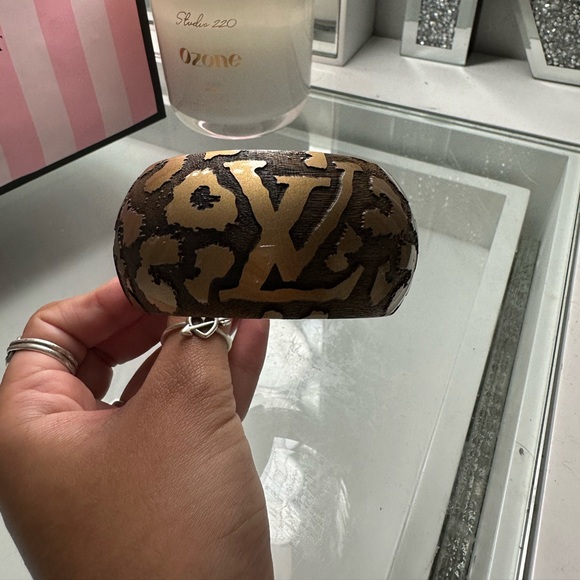 Louis Vuitton Wooden Monogram Bangle - Picture 1 of 4